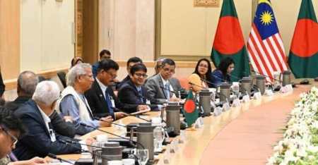 মালয়েশিয়ার সঙ্গে পাঁচটি সমঝোতা স্মারক ও তিনটি ‘নোট অব এক্সচেঞ্জ’ সই