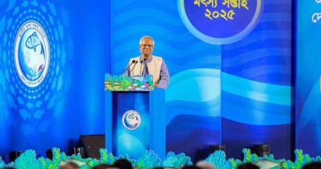 প্রকৃতির প্রতি সদয় না হলে মাছ হারিয়ে যাবে: প্রধান উপদেষ্টা
