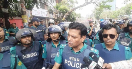 ঢাকা কলেজ ও সিটি কলেজের সংঘর্ষ নিরসনে আলোচনায় বসবে পুলিশ