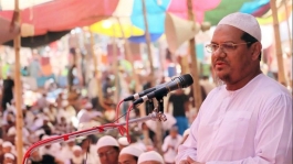 রাষ্ট্র পরিচালনায় ইসলামকে নেয়ার সুযোগ সম্মিলিতভাবে কাজে লাগাতে হবে: চরমোনাই পীর